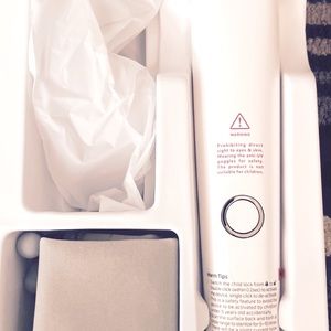 New UV Light Sanitizer Wand X5, Portable UVC Light Disinfector Lamp Chargeable